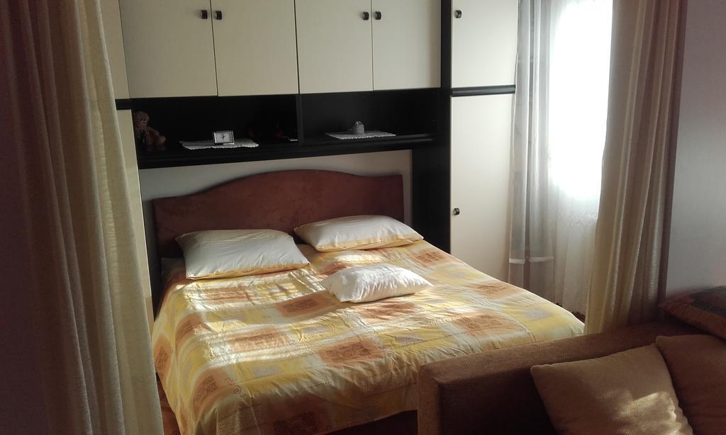 Apartment Moni Rijeka Exteriör bild