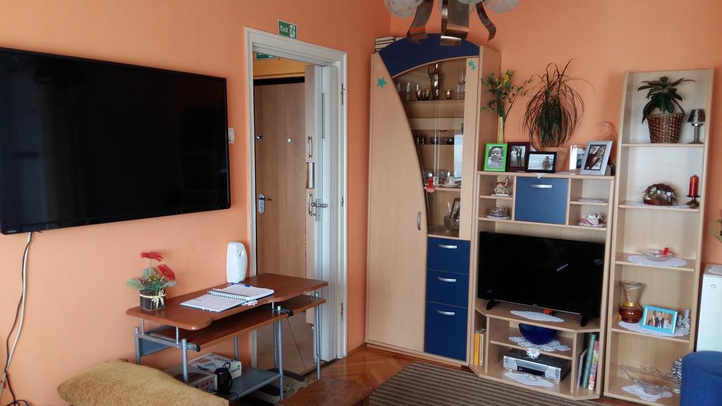 Apartment Moni Rijeka Exteriör bild